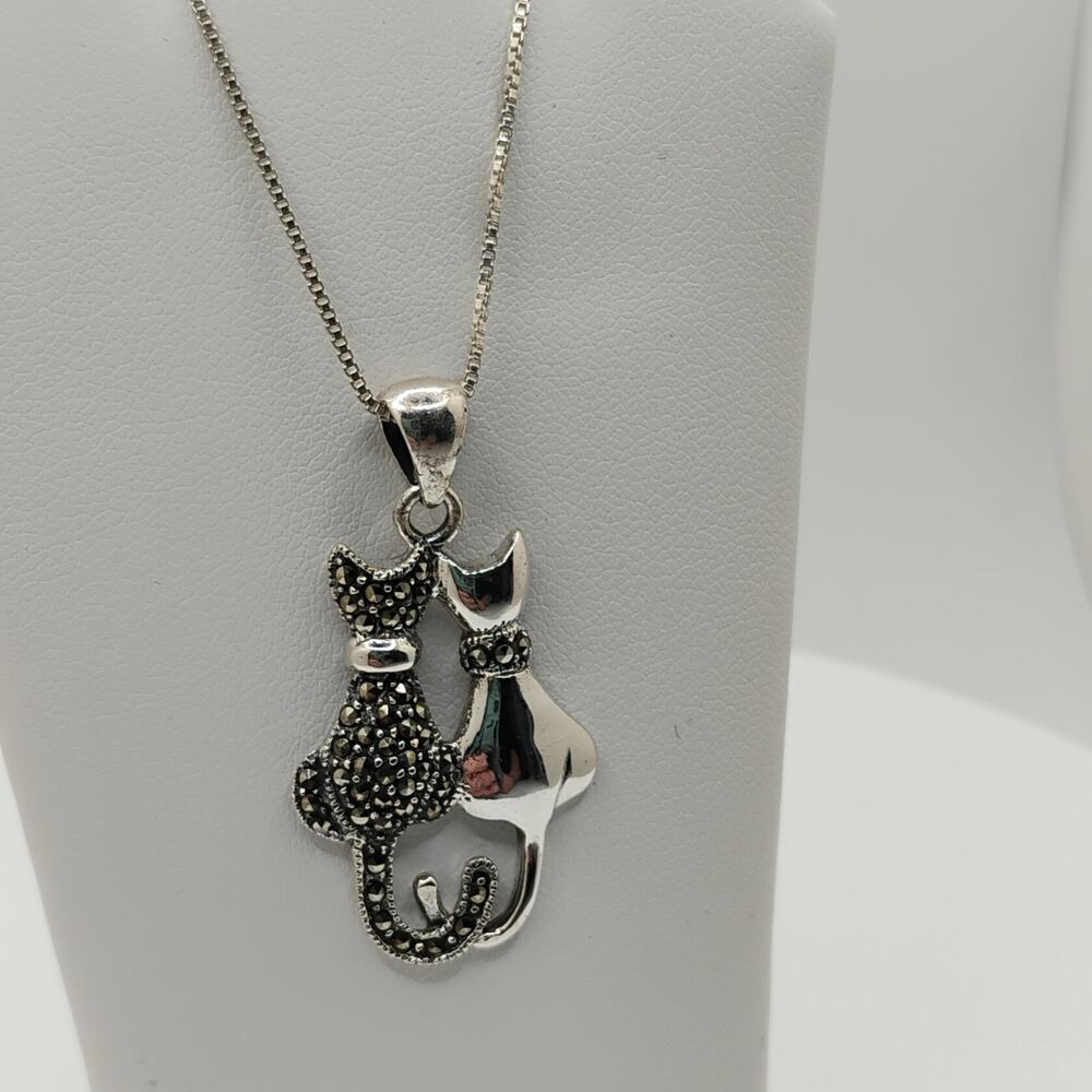Cat Lovers Marcasite and 925 sterling on 18-inch Box Chain